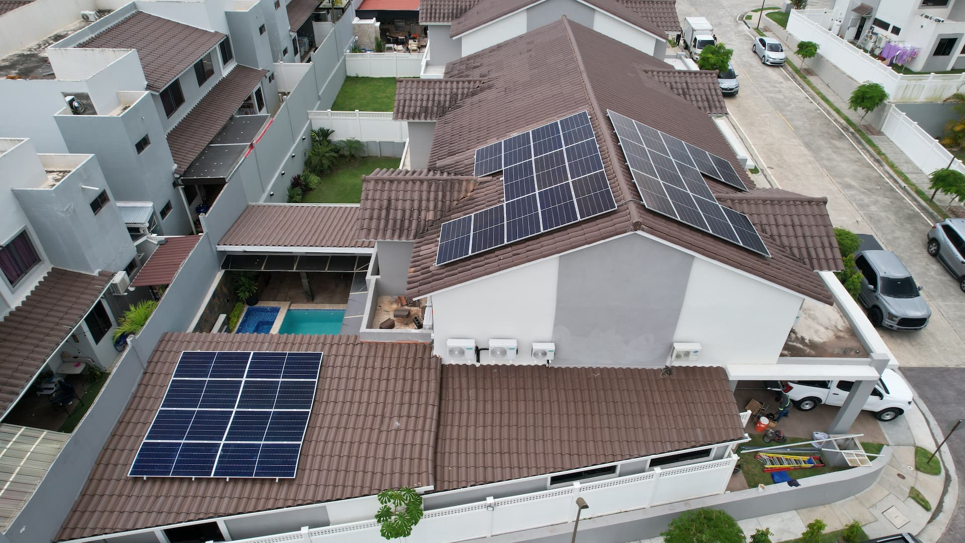 Sistema energía solar de 15,04 kWp