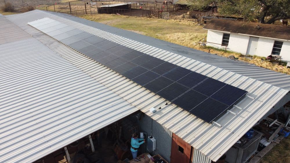 Solar energy project of 11.20 kW on George West, Texas.
