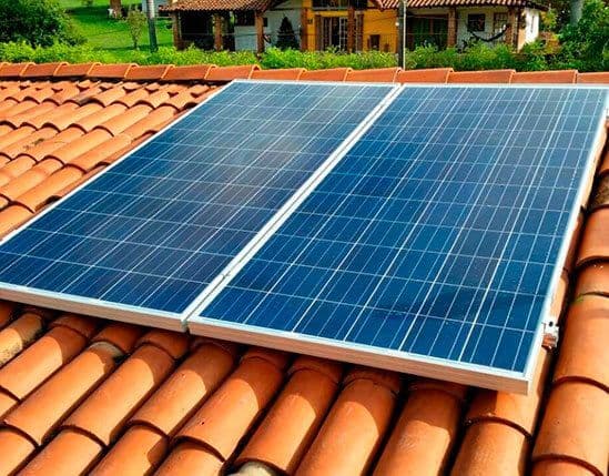 ¿Cuántos paneles solares necesito para una casa?
