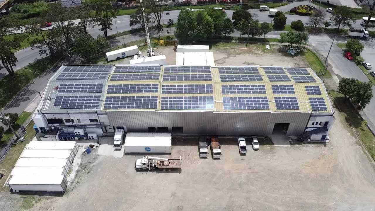 Sistema energía solar Ferbienes de 192 kWp